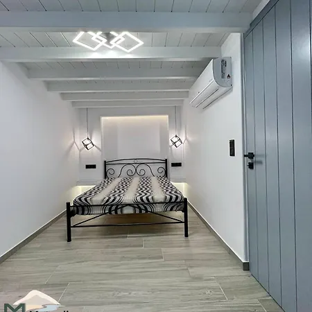 Matouli Escape Apartment